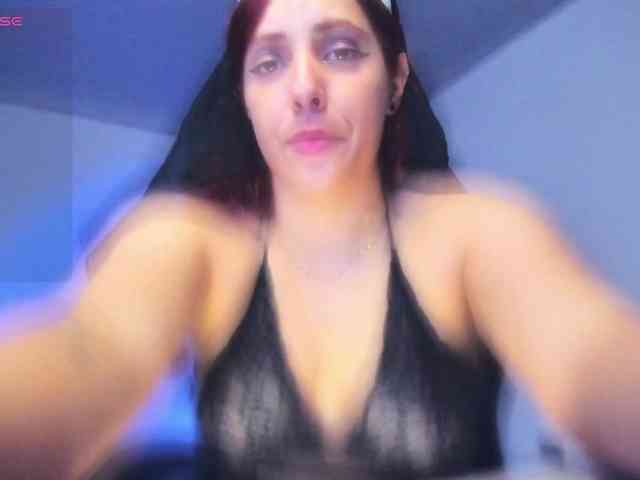Allie-Rose webcam