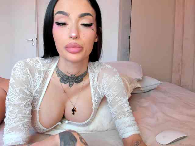 FantasyDevil webcam