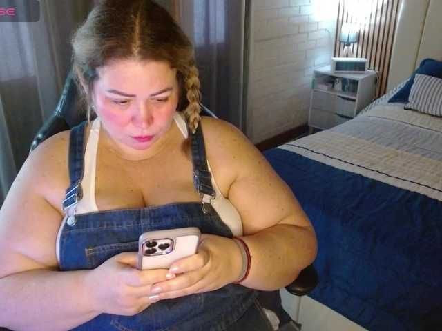 bella-savati's BongaCams show and profile