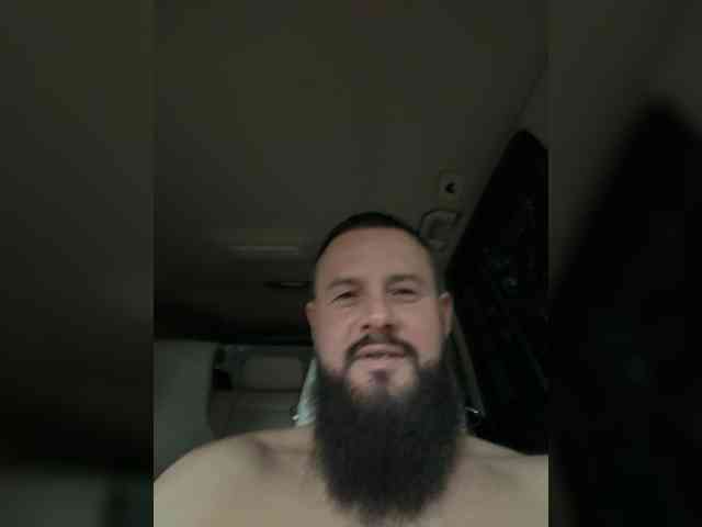 sports-man sports-man