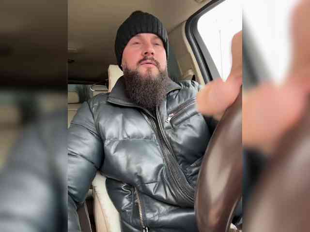 sports-man sports-man