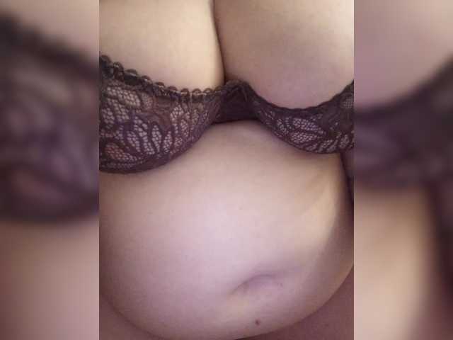 LeilaNightova's BongaCams show and profile