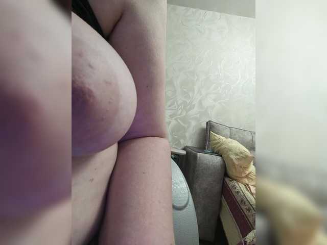 LeilaNightova's BongaCams show and profile