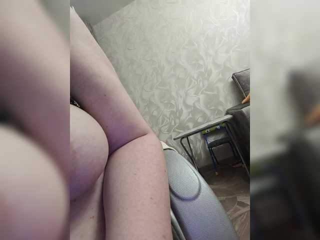  LeilaNightova chat room