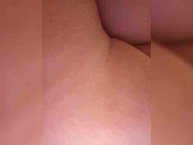 Milf_a webcam