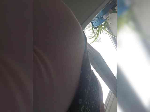 Milf_a webcam