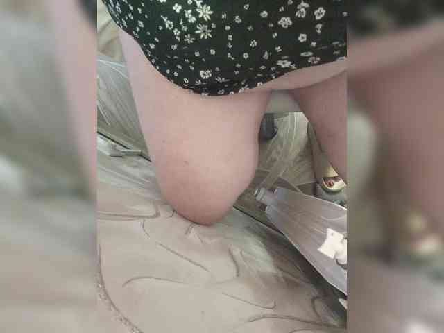 Milf_a webcam