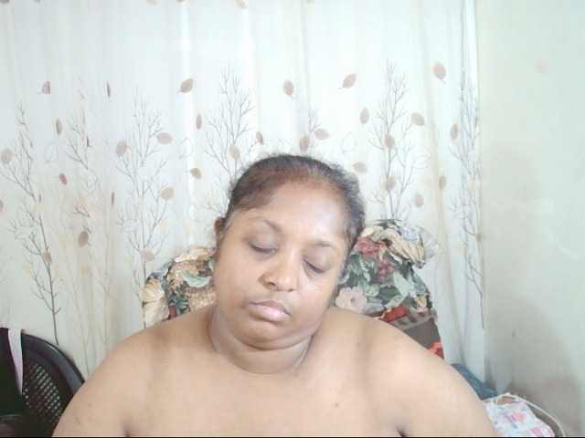 Indiantasha webcam bongacams model stream image