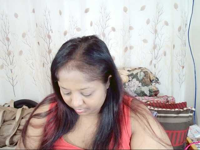 Indiantasha webcam bongacams model stream image
