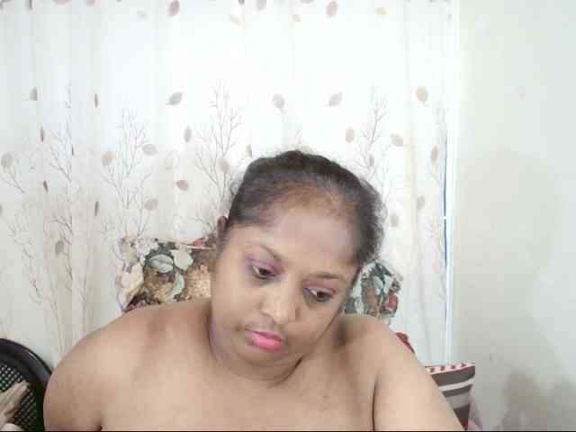 Indiantasha Live Webcam on BongaCams