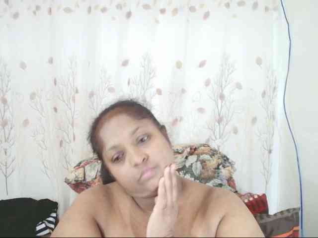 Indiantasha webcam