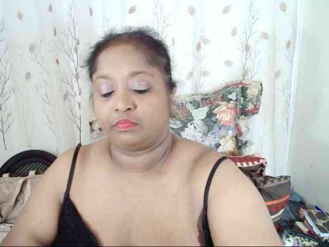 Indiantasha Live Webcam on BongaCams