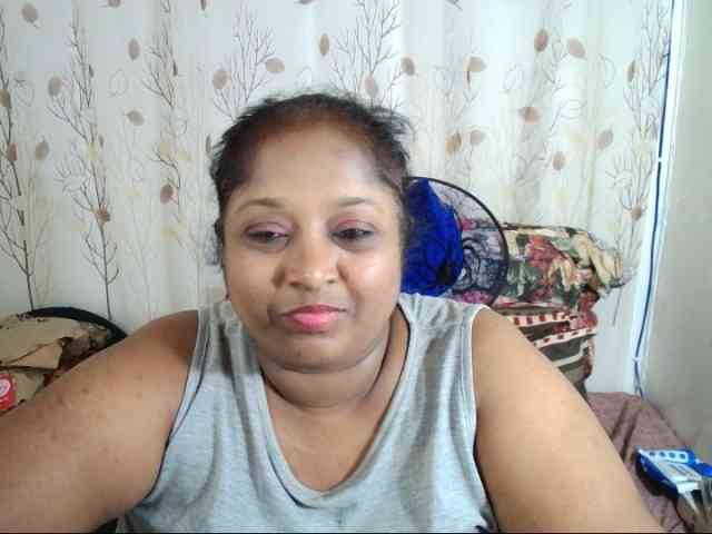 Indiantasha bongacams