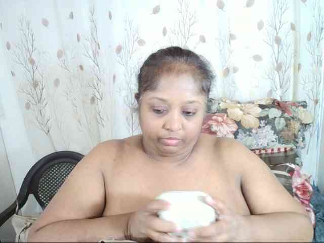 Indiantasha Live Webcam on BongaCams
