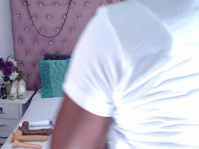 CharlotteWill webcam