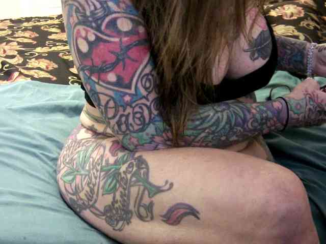 pamelagunns pamelagunns