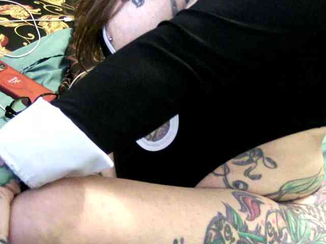 pamelagunns pamelagunns