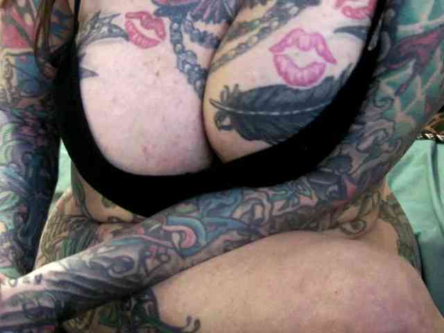 pamelagunns pamelagunns