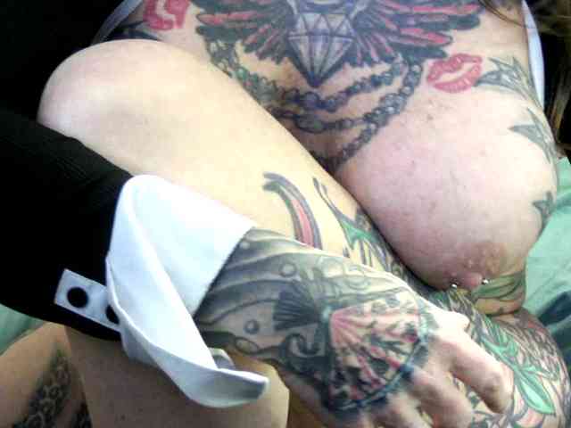 pamelagunns pamelagunns