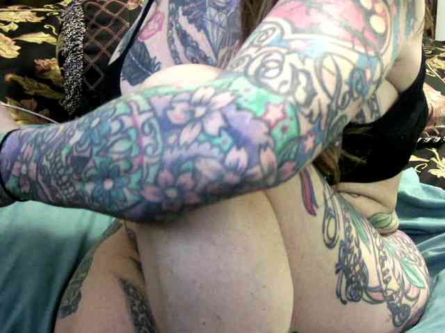 pamelagunns pamelagunns