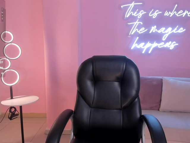 MorganHicks's BongaCams show and profile