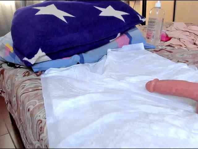 Ivankadiamond webcam