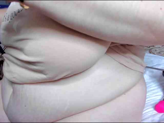 Ivankadiamond webcam