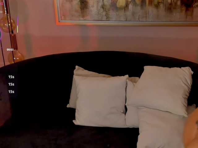 DannieSmith1's BongaCams show and profile