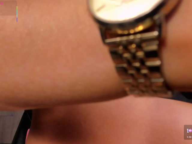 DannieSmith1's BongaCams show and profile