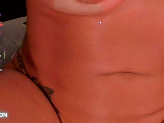 DannieSmith1's BongaCams show and profile