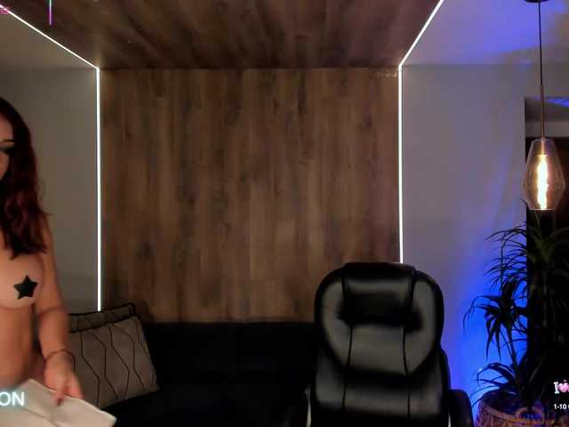 DannieSmith1