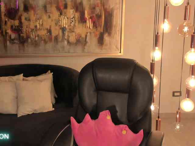 DannieSmith1 DannieSmith1