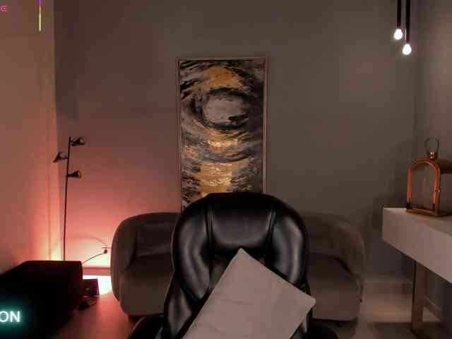 DannieSmith1 webcam