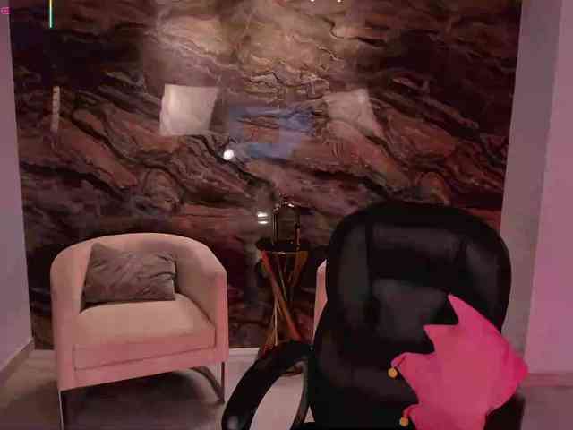 DannieSmith1 DannieSmith1