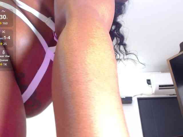 Liindahot1 webcam
