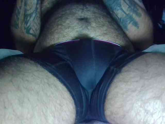 loqillo Live Webcam on BongaCams