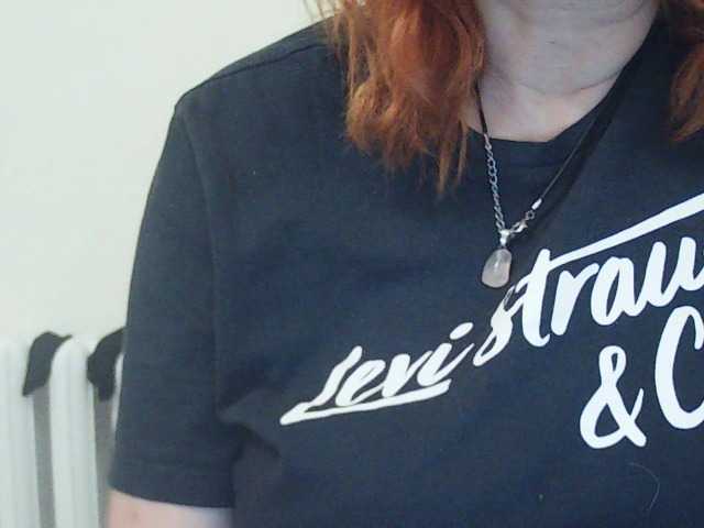 MssAngela's BongaCams show and profile