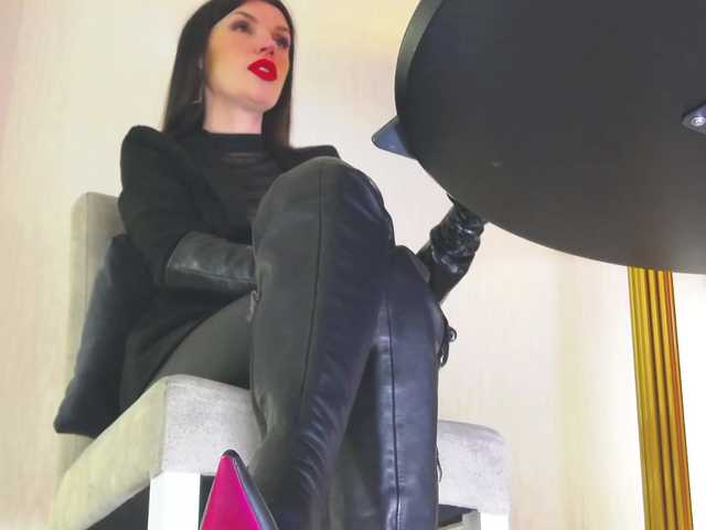 Femdomheels