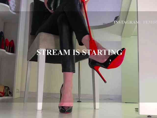 Femdomheels webcam