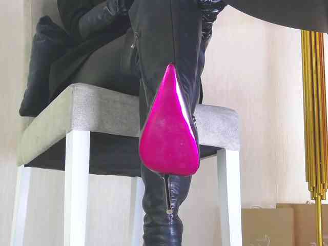FemdomHeels