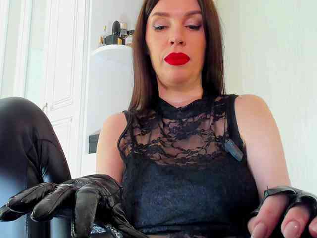 Femdomheels webcam