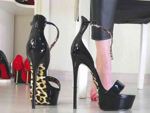 chat room free FemdomHeels
