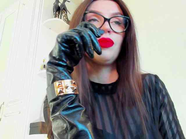 FemdomHeels live show