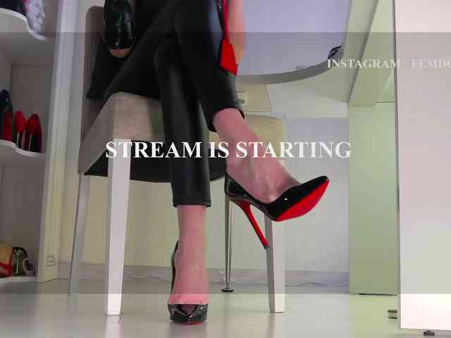 Femdomheels webcam