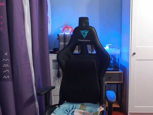 missInari's BongaCams show and profile