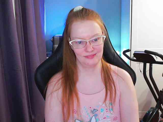 missInari Live Webcam on BongaCams