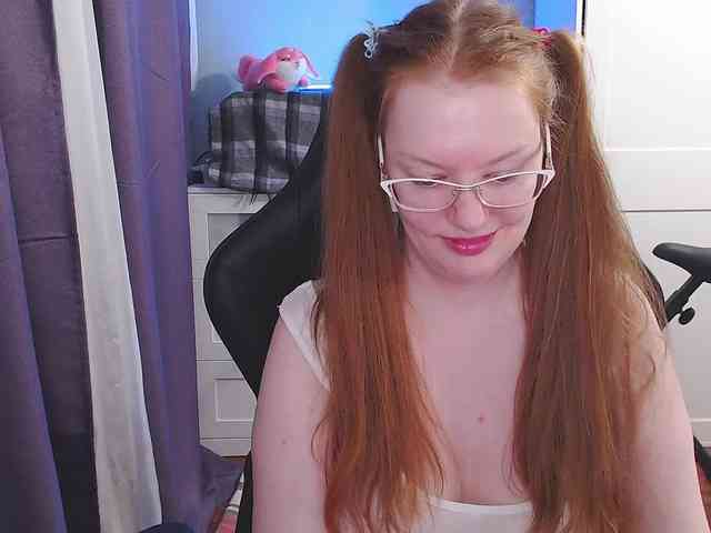 missInari Live Webcam on BongaCams