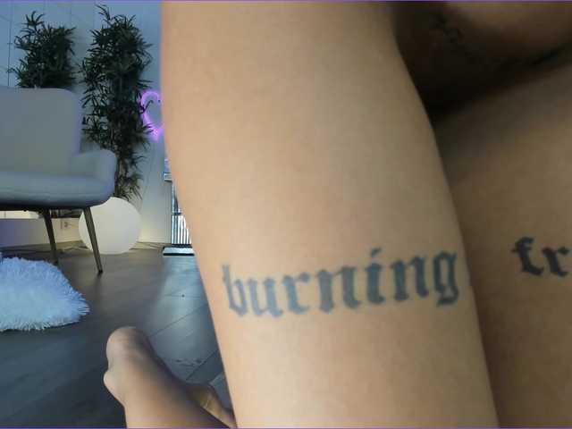 LisaAkira from BongaCams