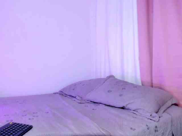 HanahRoss webcam