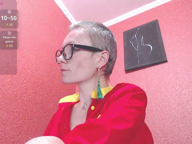 ToryXCristal's BongaCams show and profile